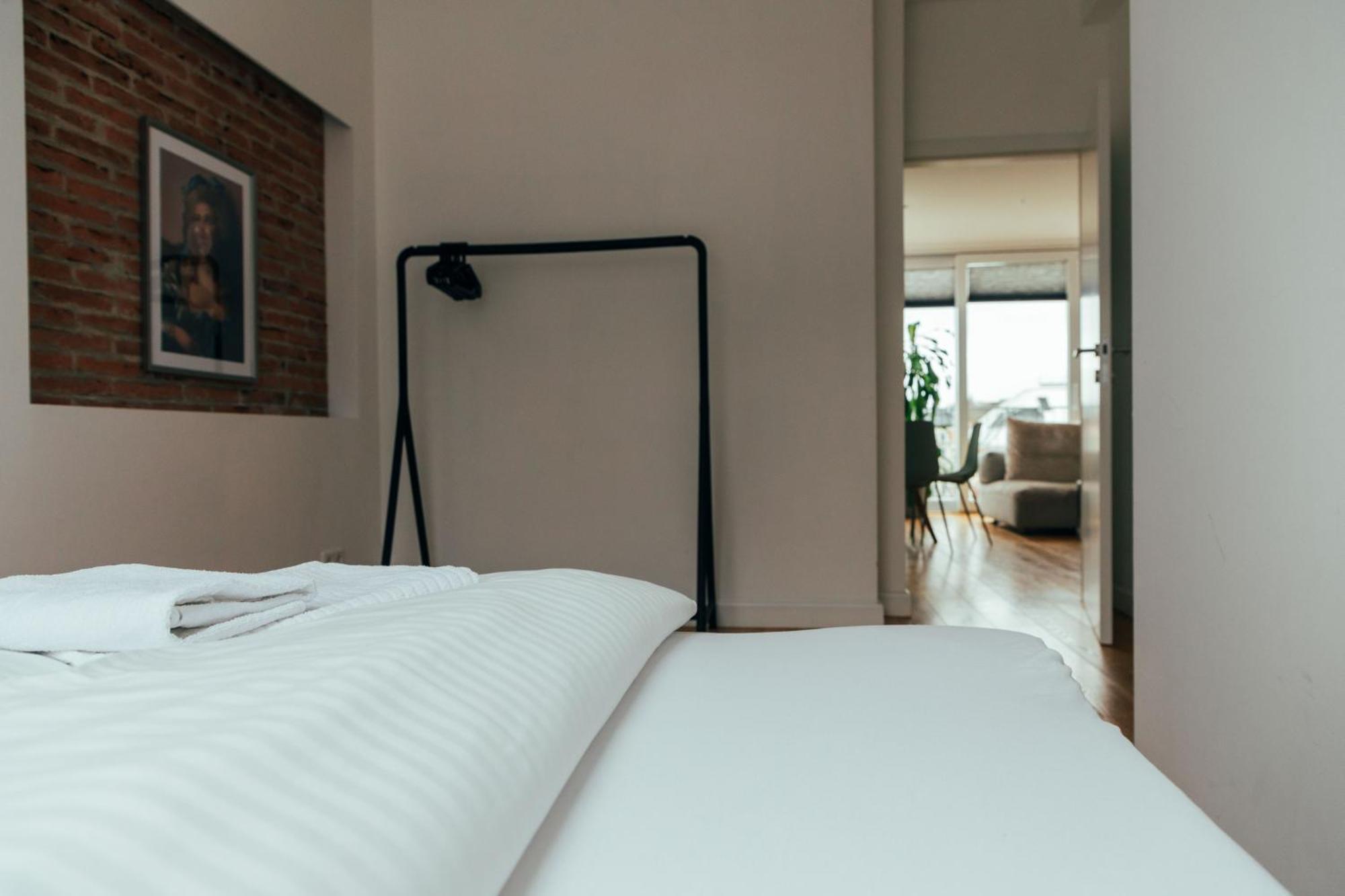Large Apartments - Great For Groups - With Balcony Or Terrace Viena Exterior foto